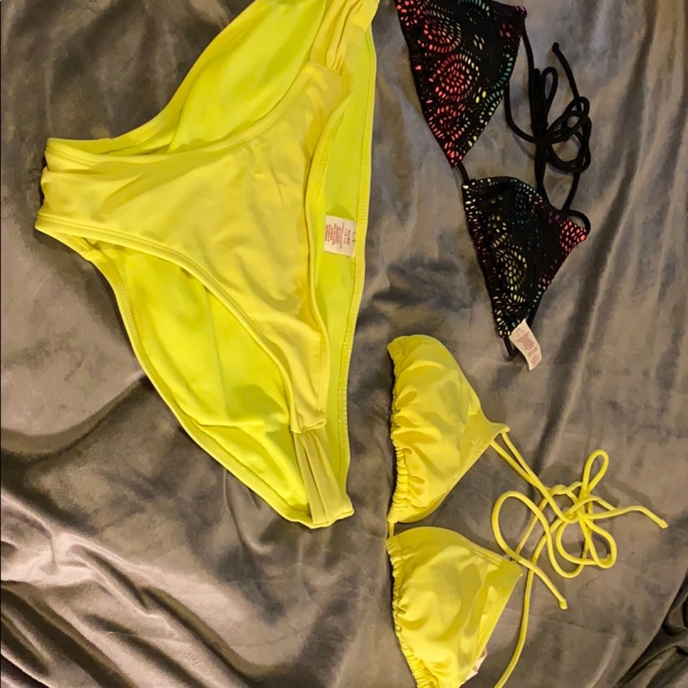 Two bikini tops and bikini bottom set
